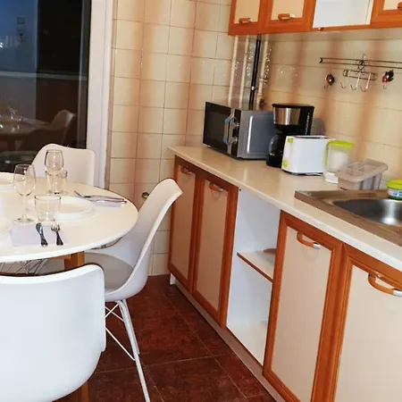 Central Cozy And Quiet 2 King Br Apartment