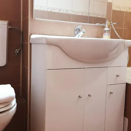 Central Cozy And Quiet 2 King Br Apartment شقة كلوج-نابوكا